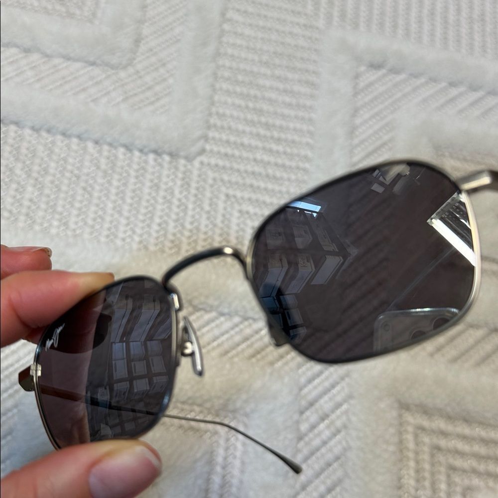 Maui Jim - MEKALA SUNGLASSES - Picture 9 of 13